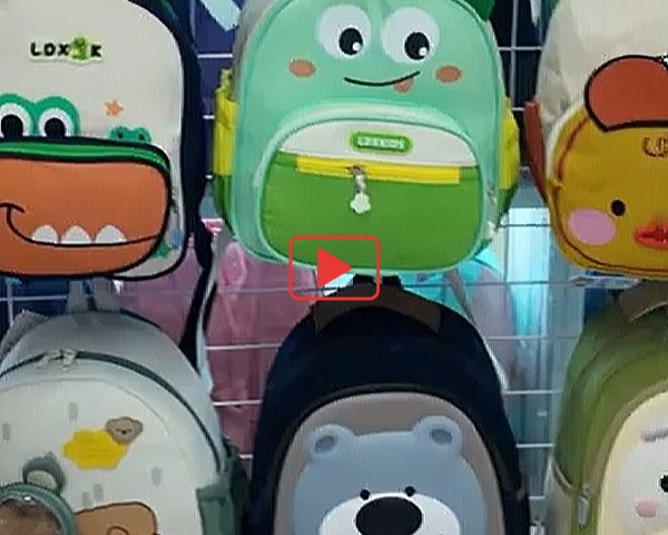 子供用リュック