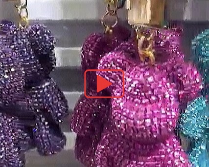 ストーンチャーム