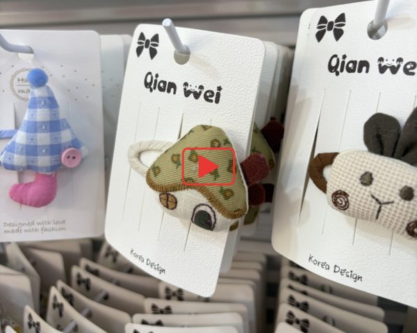 ヘアアクセサリー